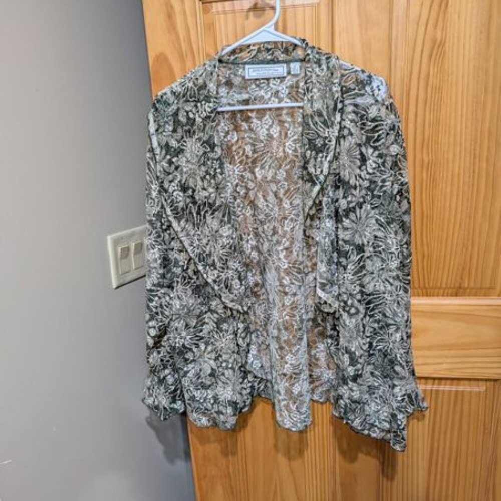 Open Front Simonton Says 2X sheer lace floral jacket with beading